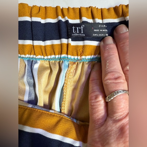 ZARA Mustard yellow and navy stripe elastic waist crop pants size L - Picture 10 of 13